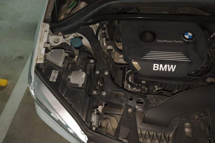 Used BMW X1 2018 sDrive18Li Luxury Model Engine Bay Right