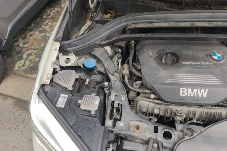 Used BMW X1 2018 sDrive20Li Leading Model Engine Bay Right
