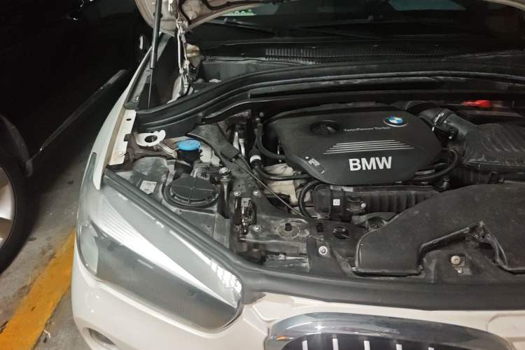 Used BMW X1 2018 sDrive18Li Fashion Model Engine Bay Right