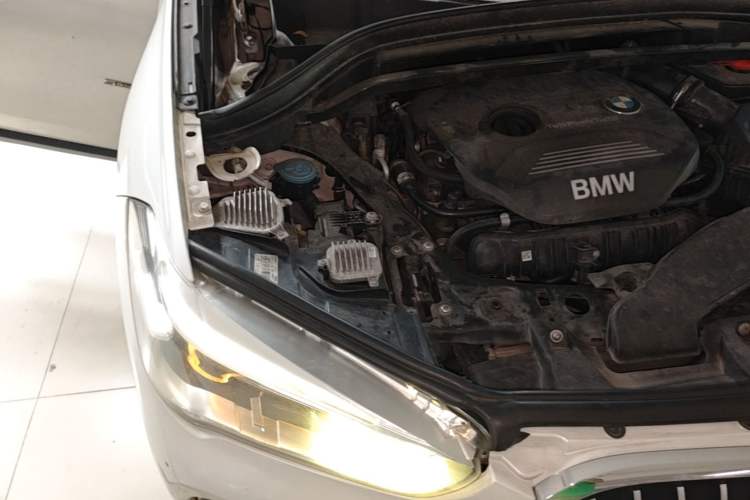 Used BMW X1 2018 sDrive20Li Leading Model Engine Bay Right