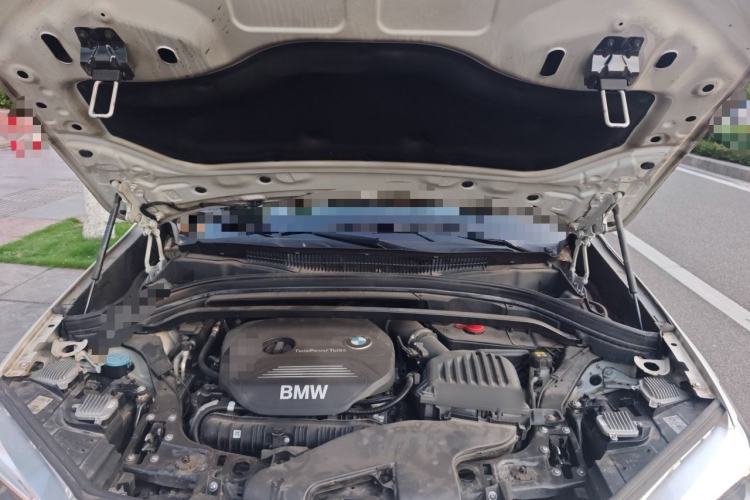 Used BMW X1 2018 sDrive20Li Leading Model Engine Bay