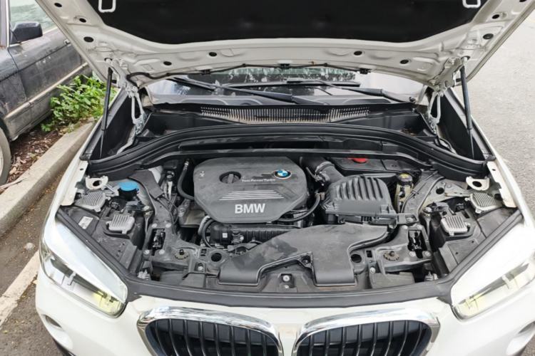 Used BMW X1 2018 sDrive18Li Luxury Model Engine Bay