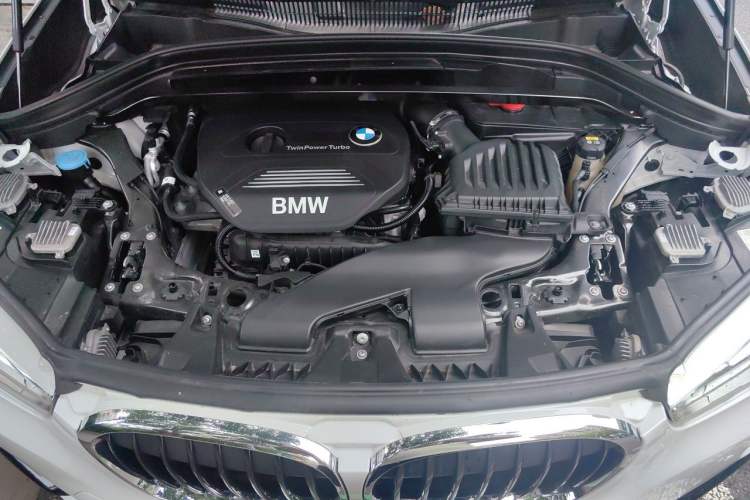Used BMW X1 2018 sDrive18Li Luxury Model Engine Bay