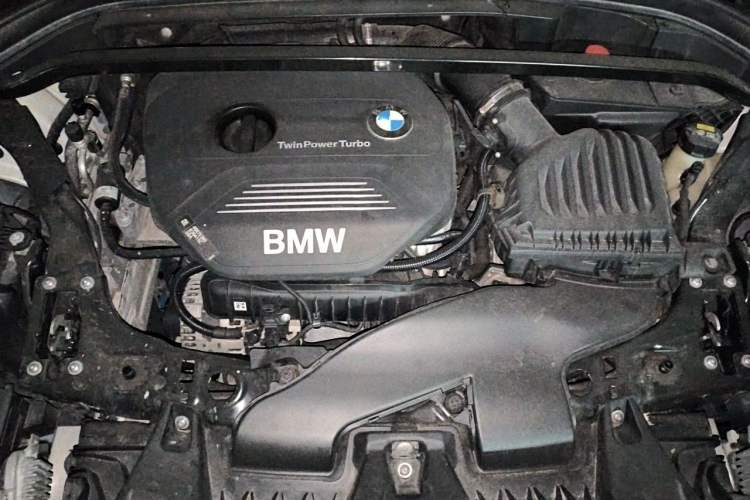 Used BMW X1 2018 sDrive18Li Luxury Model Engine Bay