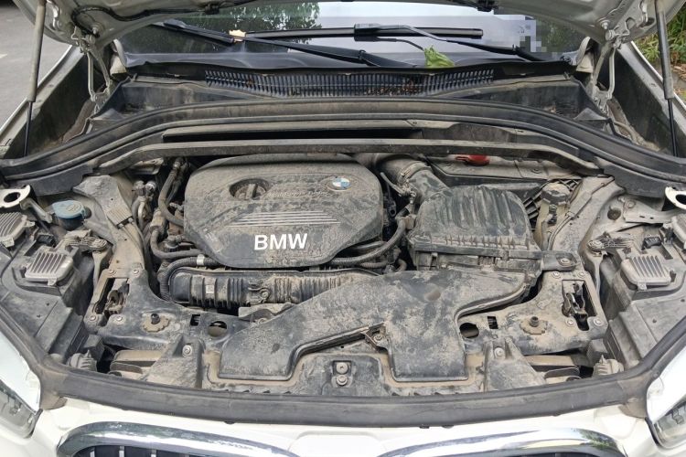 Used BMW X1 2018 xDrive20Li Luxury Edition Engine Bay