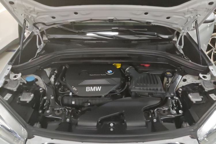 Used BMW X1 2018 sDrive20Li Leading Model Engine Bay