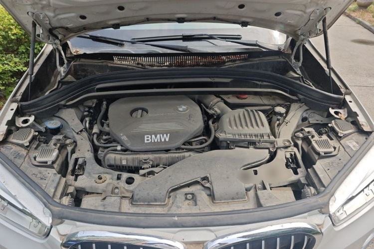 Used BMW X1 2018 xDrive20Li Luxury Edition Engine Bay