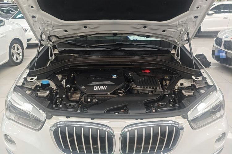 Used BMW X1 2018 sDrive18Li Luxury Model Engine Bay