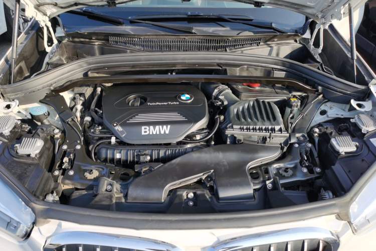 Used BMW X1 2018 xDrive20Li Luxury Edition Engine Bay