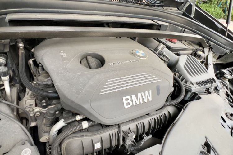 Used BMW X1 2018 sDrive20Li Leading Model Engine Bay