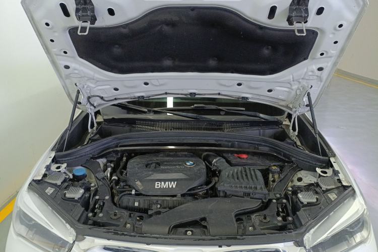 Used BMW X1 2018 sDrive20Li Leading Model Engine Bay