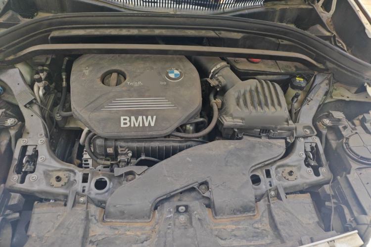 Used BMW X1 2018 sDrive18Li Fashion Model Engine Bay