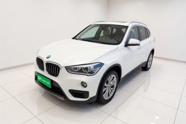 Ojetý BMW X1 2018 sDrive20Li Leading Model