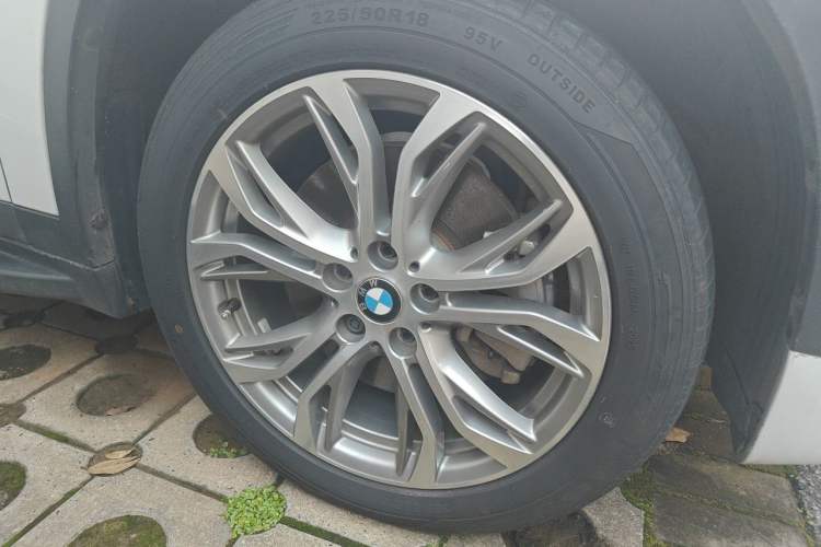 Used BMW X1 2018 sDrive20Li Leading Model Exterior 1