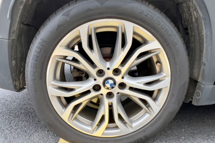 Used BMW X1 2018 sDrive20Li Leading Model Exterior 1