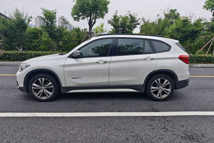 Used BMW X1 2018 xDrive20Li Luxury Model Exterior 2