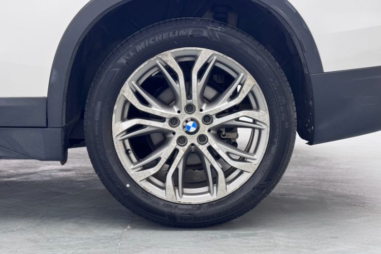 Used BMW X1 2018 sDrive20Li Leading Model Exterior 2