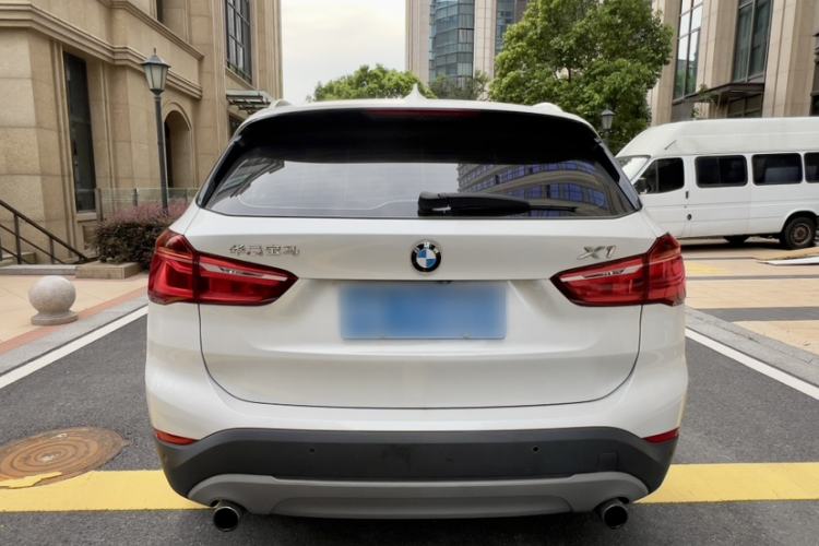 Used BMW X1 2018 sDrive20Li Leading Model Exterior 2