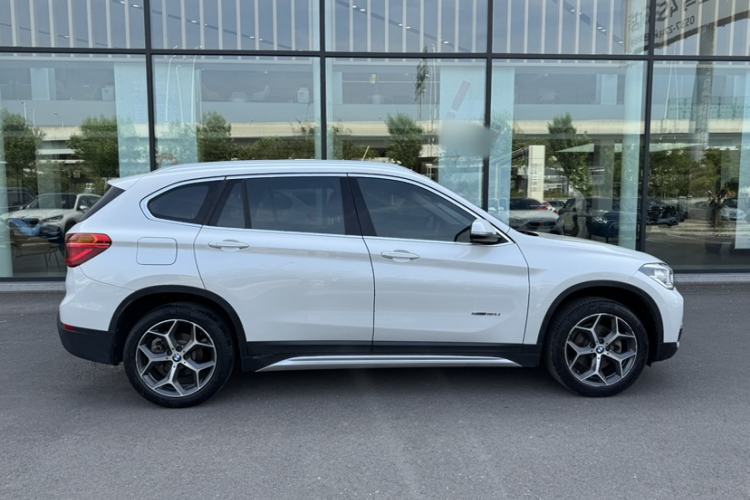 Used BMW X1 2018 sDrive18Li Luxury Model Exterior 3