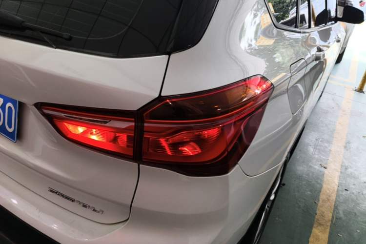Used BMW X1 2018 sDrive18Li Fashion Model Exterior 3