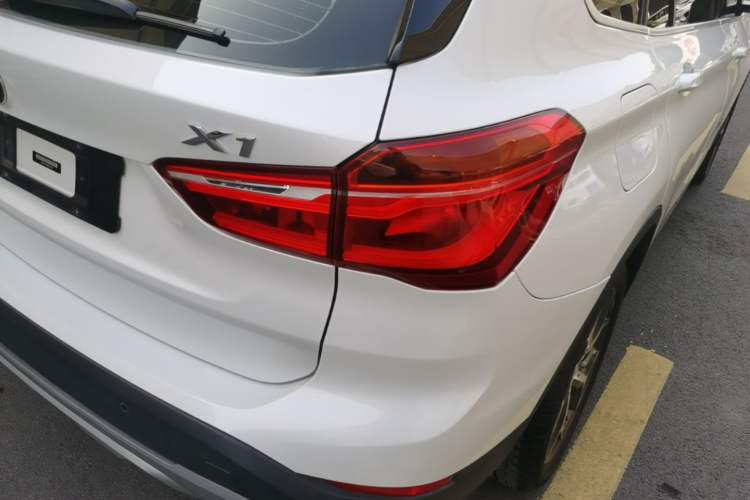 Used BMW X1 2018 sDrive18Li Luxury Model Exterior 3