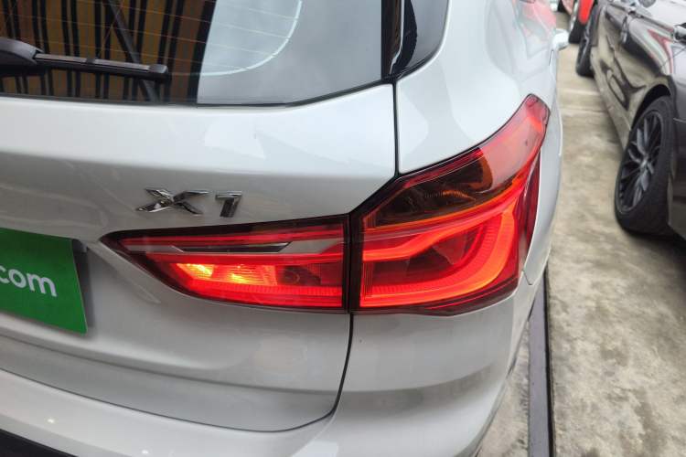 Used BMW X1 2018 sDrive18Li Luxury Model Exterior 3