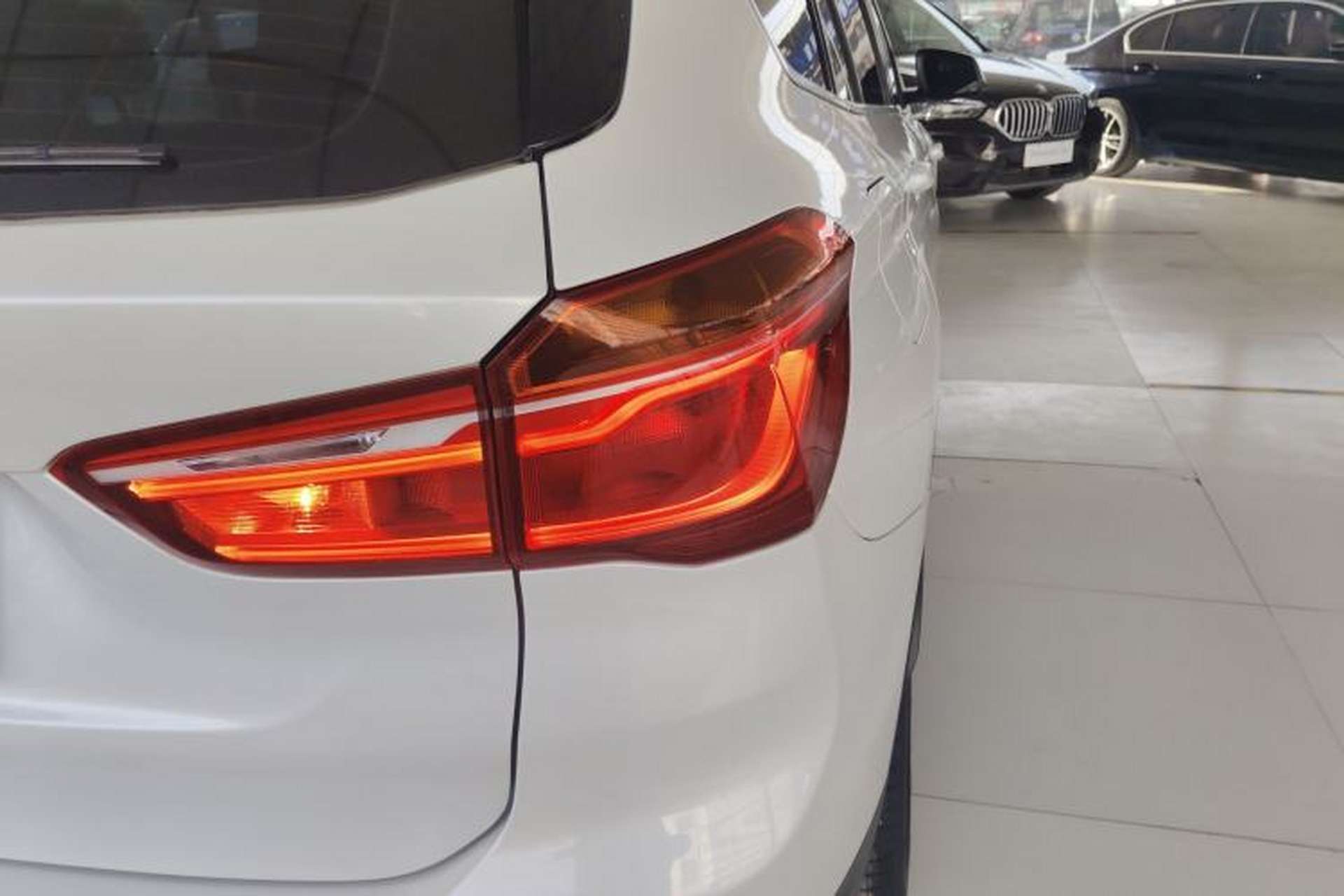Used BMW X1 2018 sDrive18Li Luxury Model Exterior 3