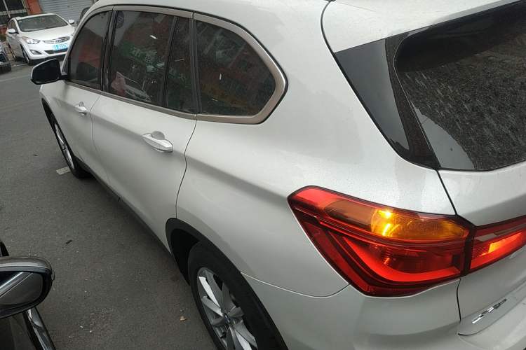 Used BMW X1 2018 sDrive18Li Fashion Model Exterior 3
