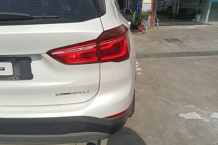 Used BMW X1 2018 sDrive20Li Leading Model Exterior 3