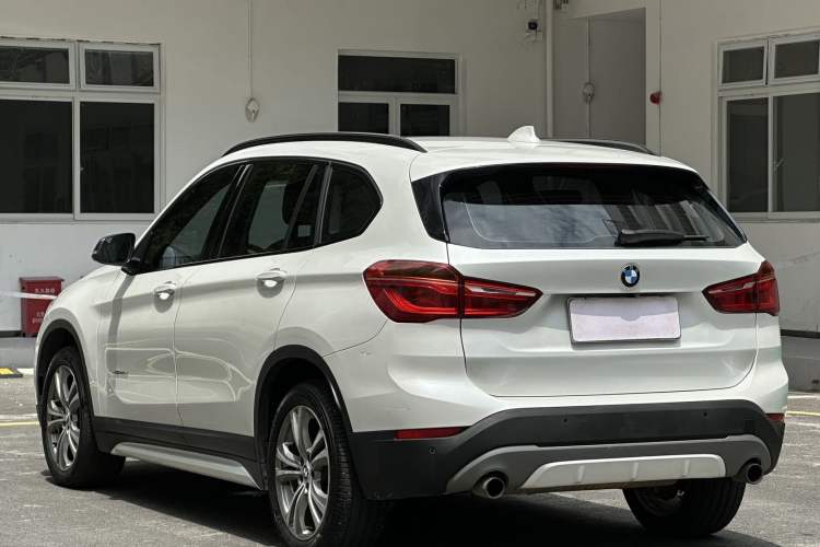 Used BMW X1 2018 xDrive20Li Luxury Edition Exterior 3