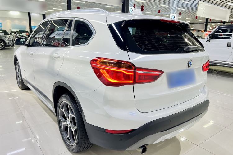 Used BMW X1 2018 sDrive18Li Luxury Model Exterior 3