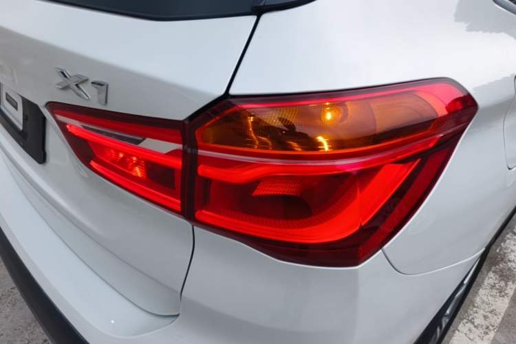 Used BMW X1 2018 sDrive20Li Leading Model Exterior 3