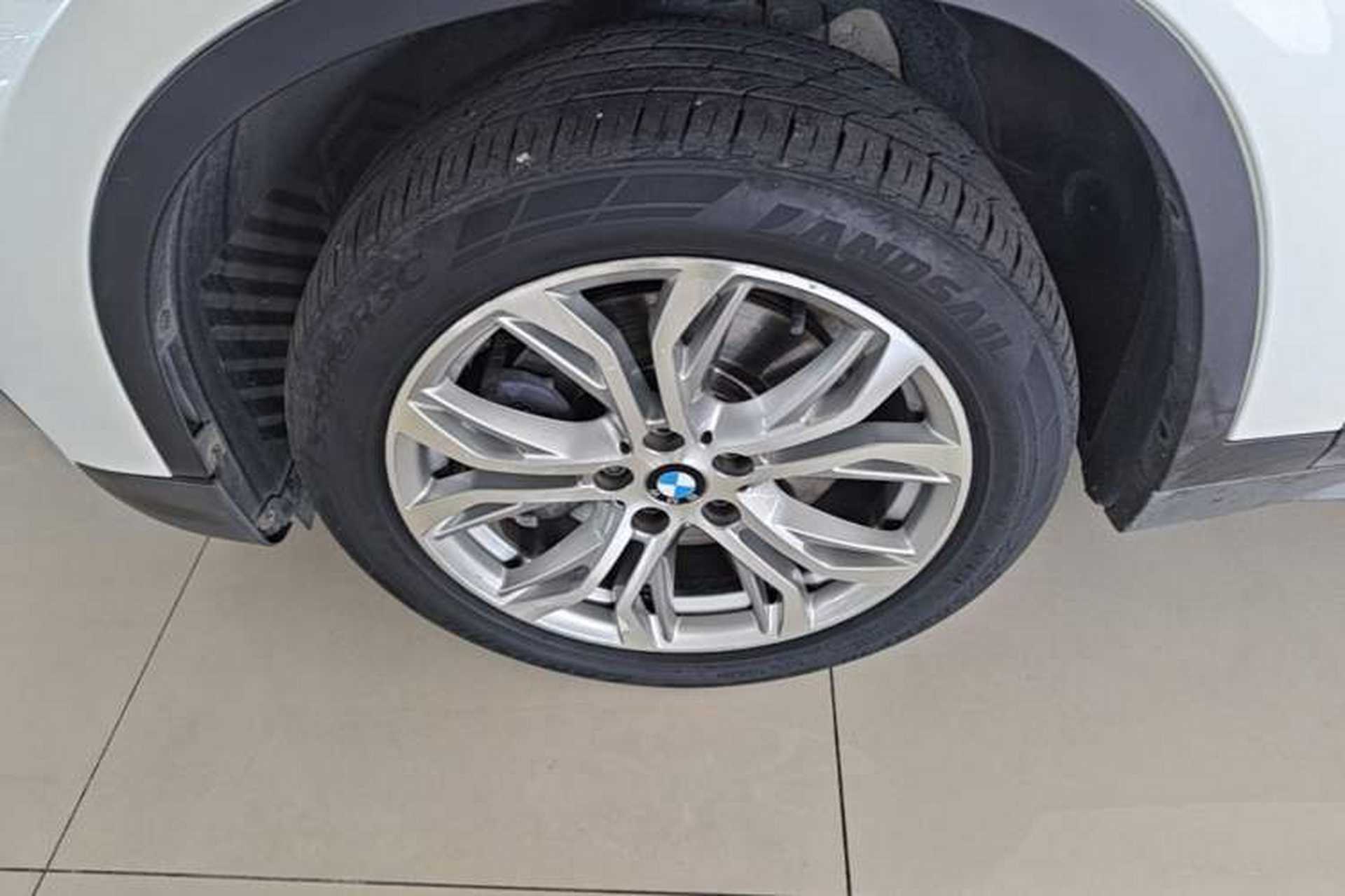 Used BMW X1 2018 sDrive20Li Leading Model Exterior 4