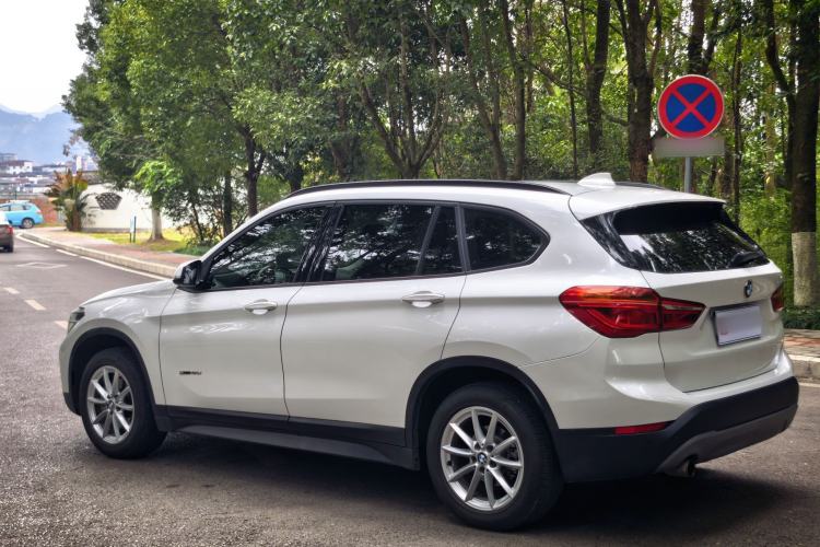 Used BMW X1 2018 sDrive18Li Fashion Model Exterior 4