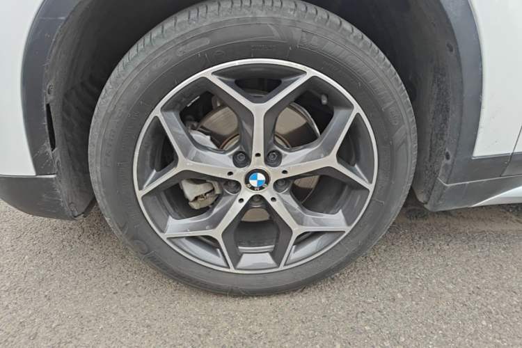 Used BMW X1 2018 sDrive18Li Luxury Model Exterior 4