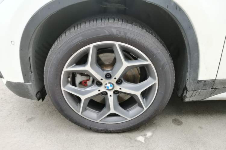 Used BMW X1 2018 xDrive20Li Luxury Model Exterior 4