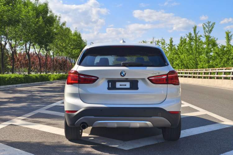 Used BMW X1 2018 sDrive18Li Luxury Model Exterior 4