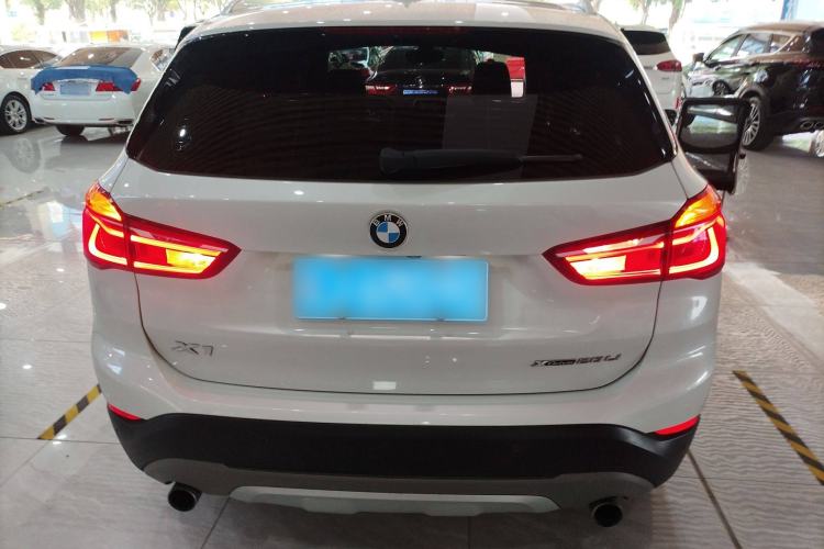 Used BMW X1 2018 xDrive20Li Luxury Edition Exterior 4