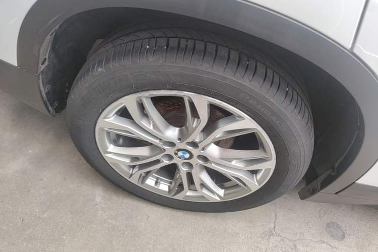 Used BMW X1 2018 sDrive20Li Leading Model Exterior 5
