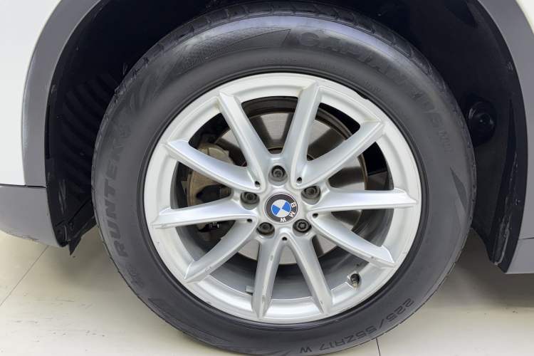 Used BMW X1 2018 sDrive18Li Fashion Model Exterior 5
