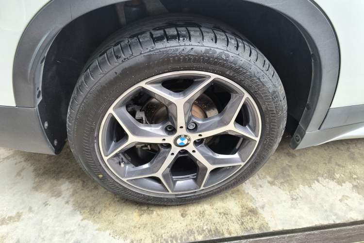 Used BMW X1 2018 sDrive18Li Luxury Model Exterior 5