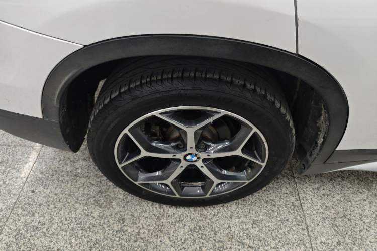 Used BMW X1 2018 xDrive20Li Luxury Model Exterior 5