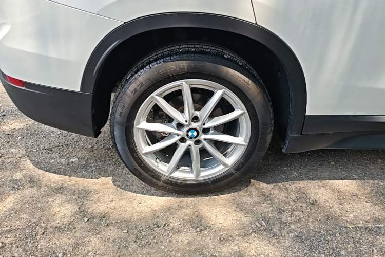 Used BMW X1 2018 sDrive18Li Fashion Model Exterior 5