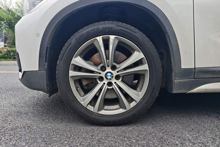 Used BMW X1 2018 xDrive20Li Luxury Model Exterior 5