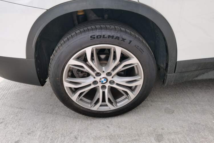 Used BMW X1 2018 sDrive20Li Leading Model Exterior 5