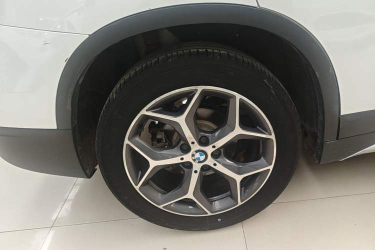 Used BMW X1 2018 sDrive18Li Luxury Model Exterior 5