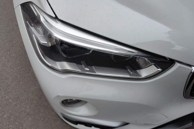 Used BMW X1 2018 xDrive20Li Luxury Edition Exterior 6