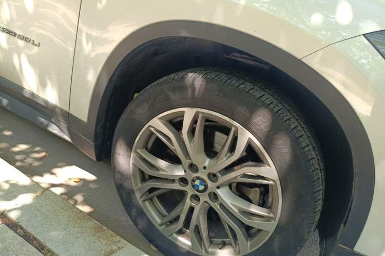 Used BMW X1 2018 sDrive20Li Leading Model Exterior 7