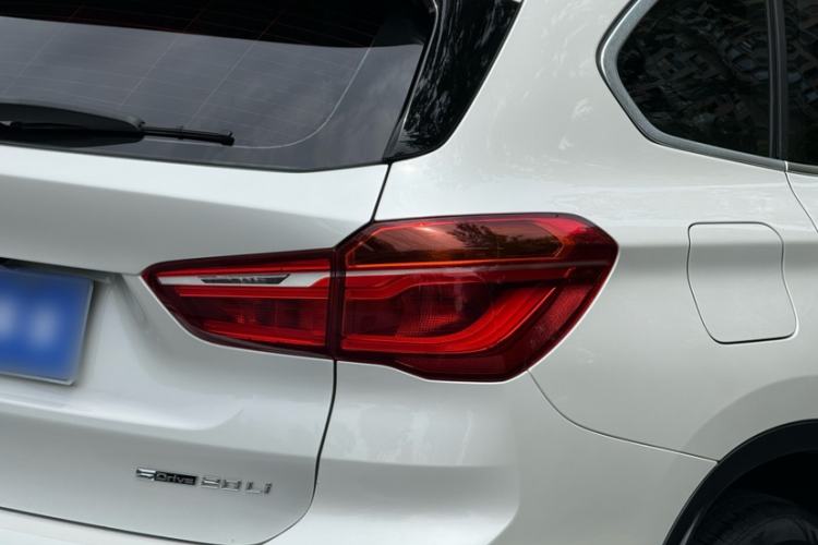 Used BMW X1 2018 sDrive20Li Leading Model Exterior 7