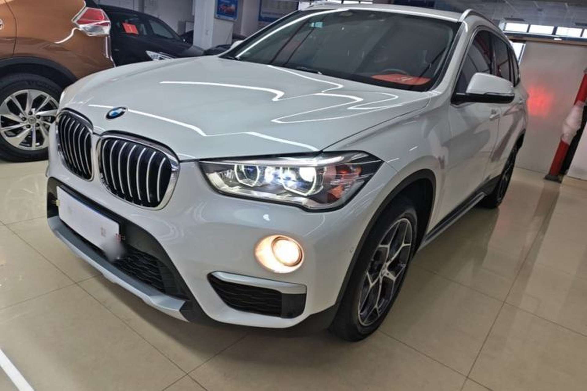 Used BMW X1 2018 xDrive20Li Luxury Model Front Left 45 Deg